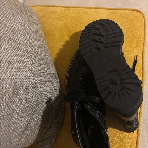 Vince Camuto Black Combat Boots with Durable Sole - Picture 4 of 5